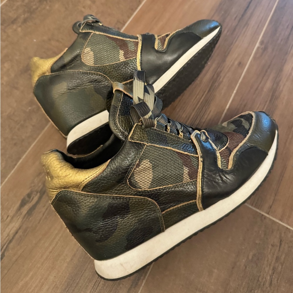 Ash Women's Dean Camo Wedge Sneakers - Picture 4 of 4
